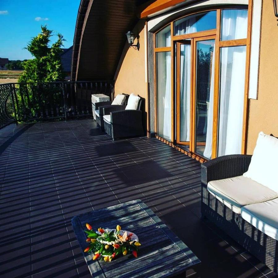 Hotel Magnat Słupca Εξωτερικό φωτογραφία