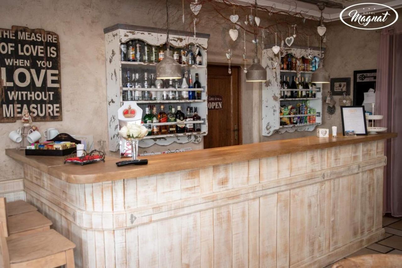 Hotel Magnat Słupca Εξωτερικό φωτογραφία