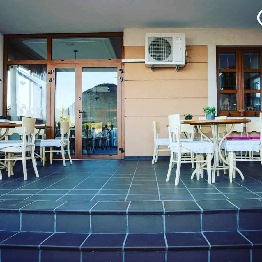 Hotel Magnat Słupca Εξωτερικό φωτογραφία