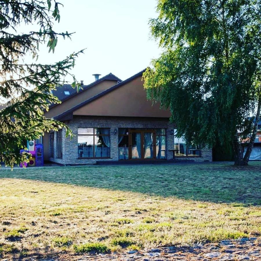 Hotel Magnat Słupca Εξωτερικό φωτογραφία