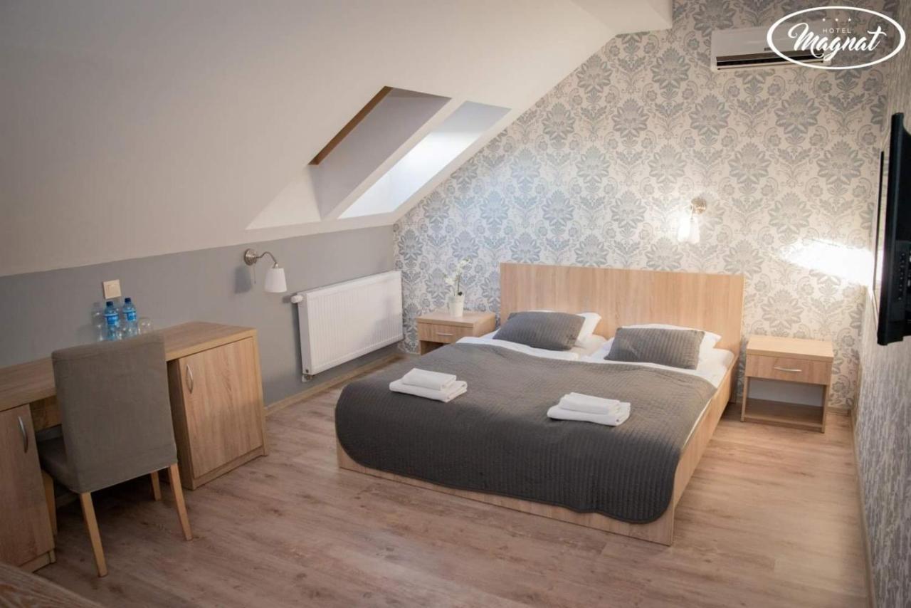 Hotel Magnat Słupca Εξωτερικό φωτογραφία